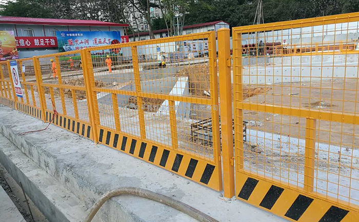 基坑臨邊防護(hù)欄工程案例